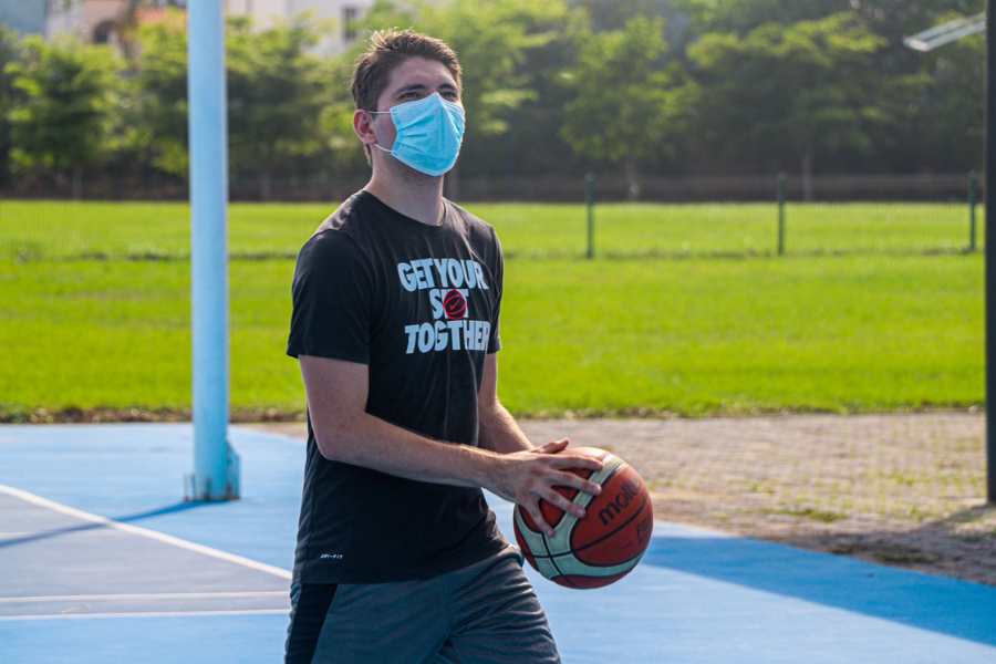 Diego en pandemia preparándose para los tryouts del equipo profesional de baloncesto, Jaibos Tampico