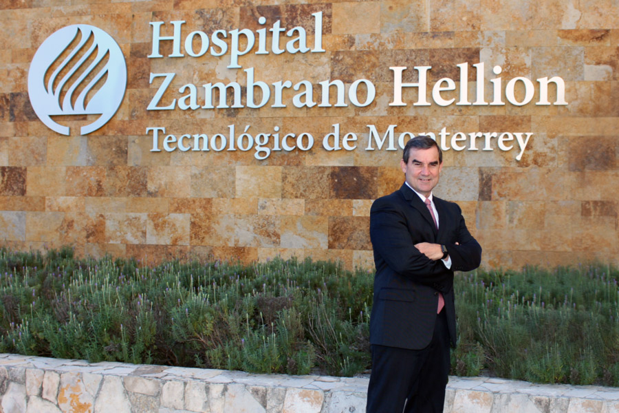 Javier Valero Gómez, director general del Hospital Zambrano Hellion.