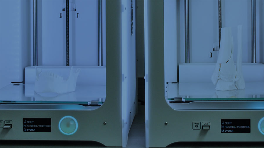Empresa de EXATEC que se enfoca en imprimir caretas 3D