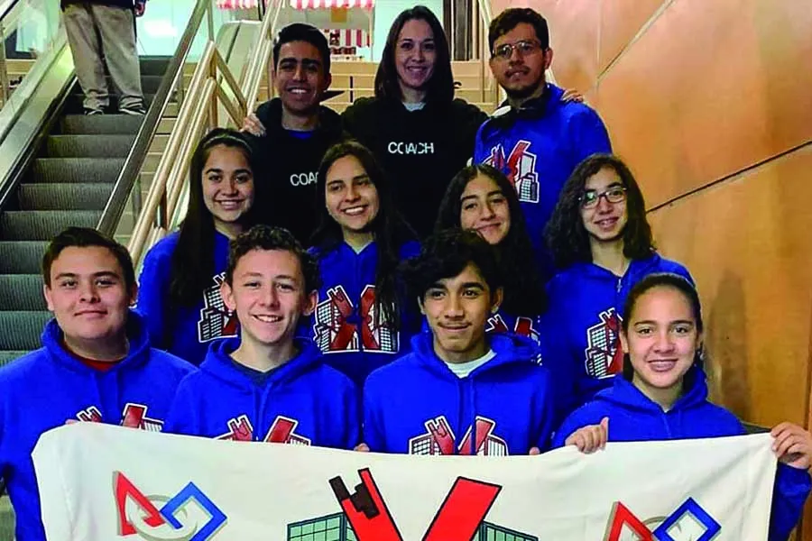 Equipo antes de competencia.