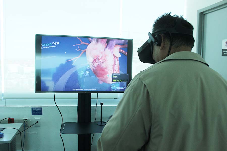 Porfesores de Campus Puebla y la Región Sur ya trabajan con los nuevos dispositivos de realidad aumentada