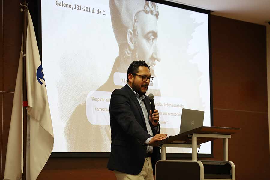 Actividad física para la salud en Simposio de medicina para la calidad de vida en el Tec Guadalajara.