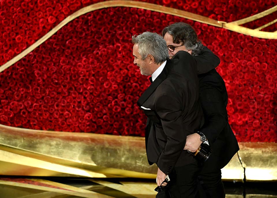 Alfonso Cuarón y Guillermo del Toro en los Oscares