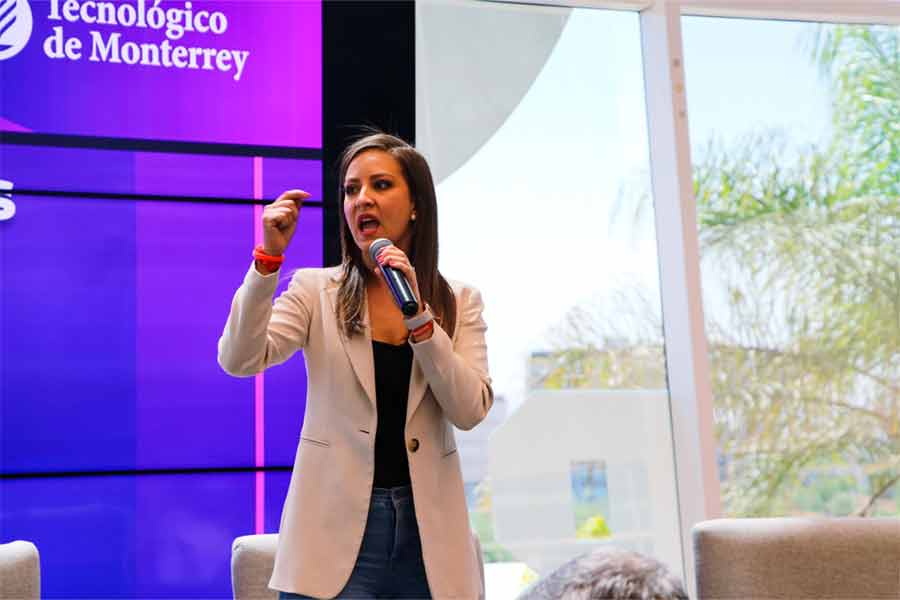Anayeli Muñoz candidata a la Gubernatura del Estado de Aguascalientes por el partido Movimiento Ciudadano