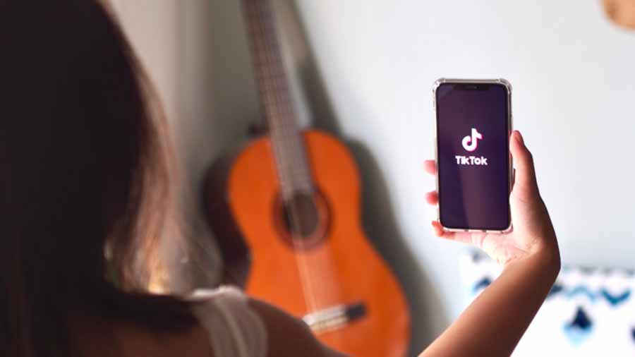 Los influencers José Andrés Castro y Gustavo Zapiaín, comparten consejos para quienes buscan crear una campaña exitosa en TikTok