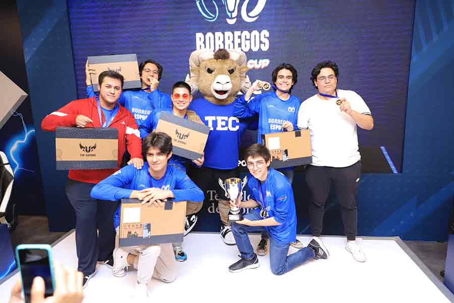 Equipo de Tec Guadalajara, campeones de la Borregos Esports Cup.
