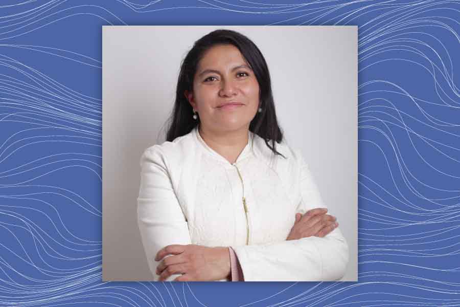 Claudia Camacho, profesora Tec y Doctora en Ciencias de Materiales