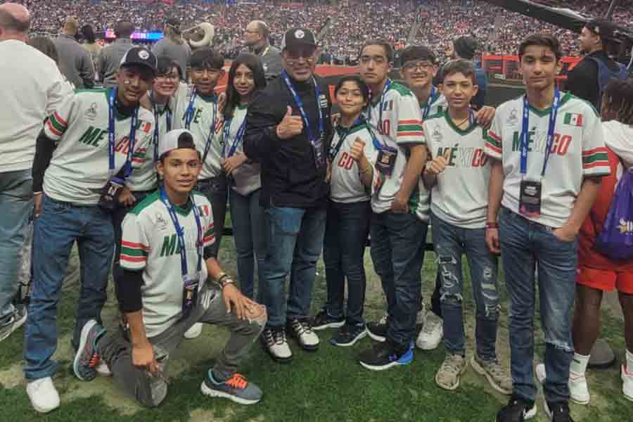Mexicanos subcampeones en torneo de la NFL