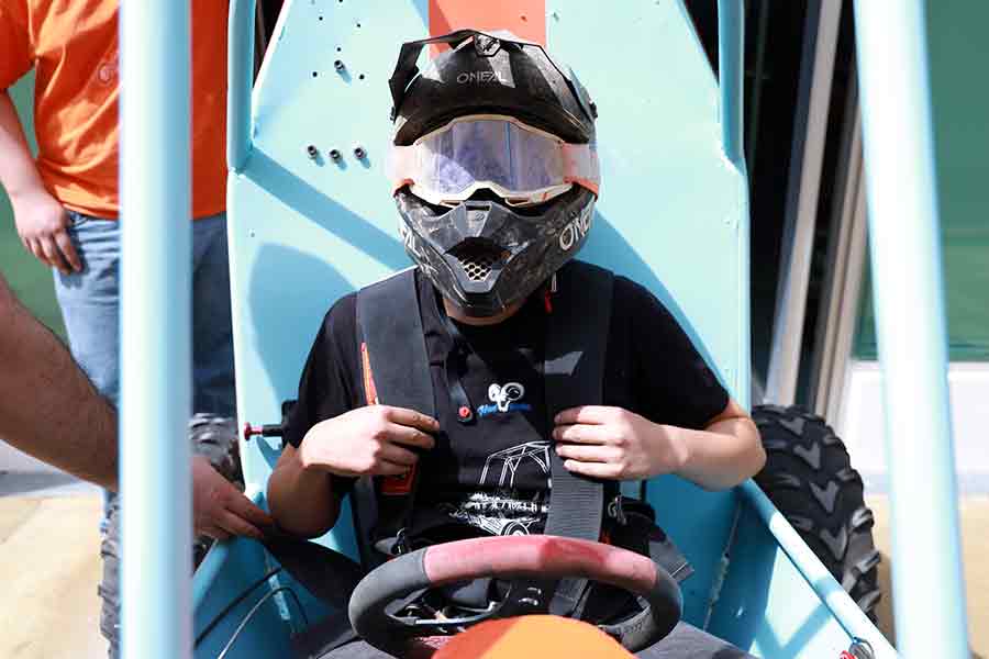 Competencia autos baja sae en la que participan alumnos del Tec Guadalajara.