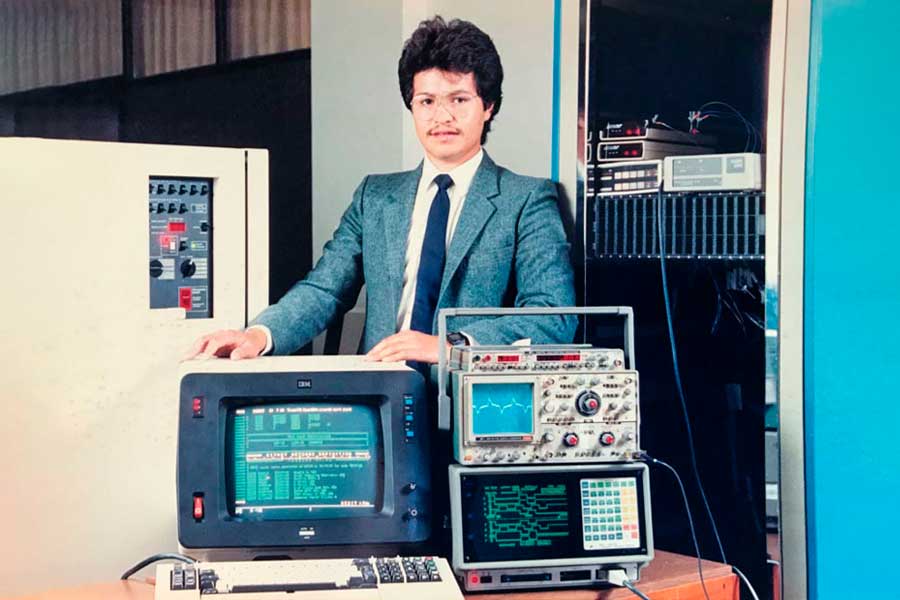 A finales de los 60's el Tec abrió su primera carrera enfocada en la computación.