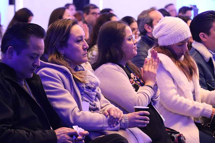Escucha activa en Congreso Familias que Transforman.