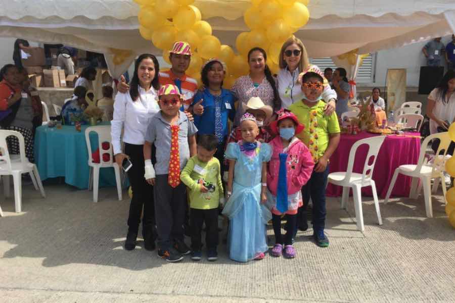 Evento benéfico del 15 de Febrero 2018 por el día nacional contra el cáncer infantil.