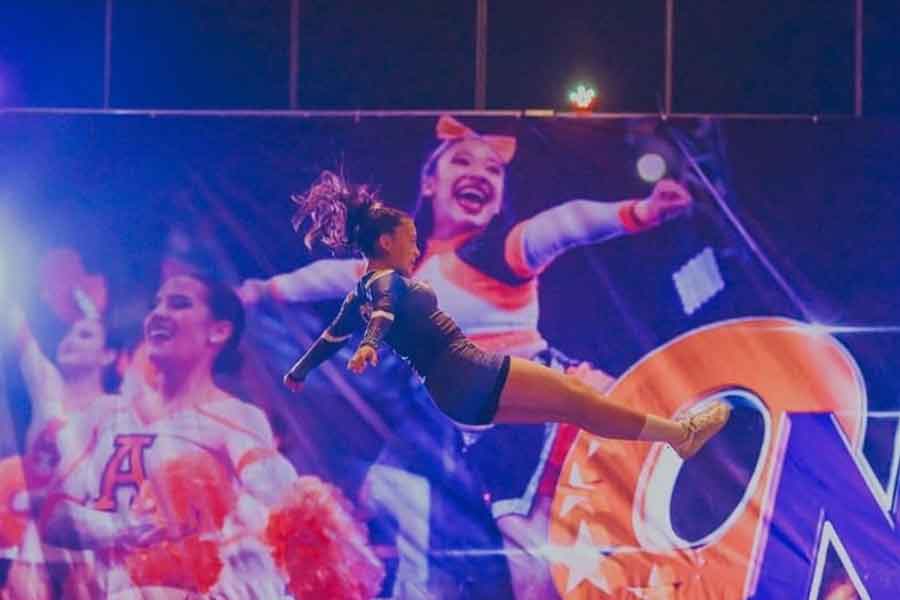 Equipo de cheerleaders gana en Acapulco primer lugar en su nivel