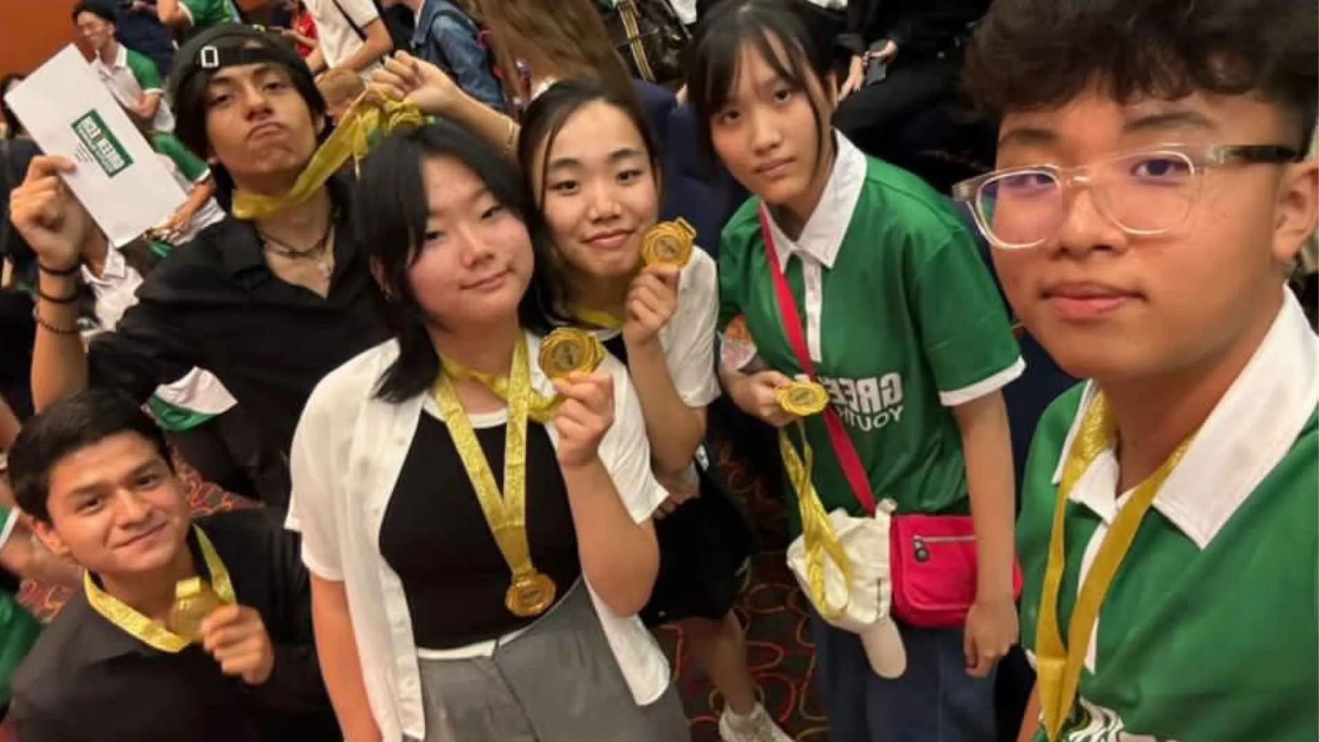 Estudiantes de Tec Tampico presentan proyecto sustentable en Singapur
