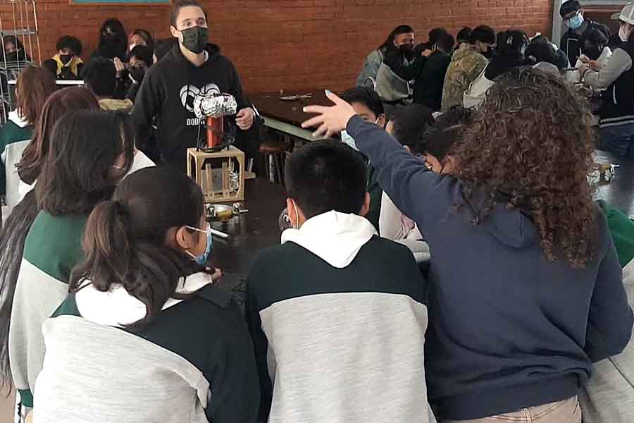 Comunidad Tec impacta a 350 alumnos en Cuajimalpa CDMX