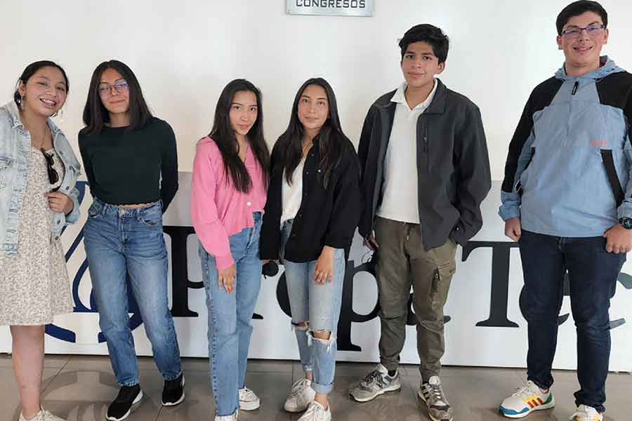 Estudiantes en la Olimpiada Estatal de Matemáticas
