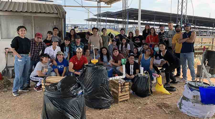 Jóvenes del Tec campus Querétaro implementaron un concurso para aprovechar los recursos orgánicos de las granjas a través de Biodigestores.