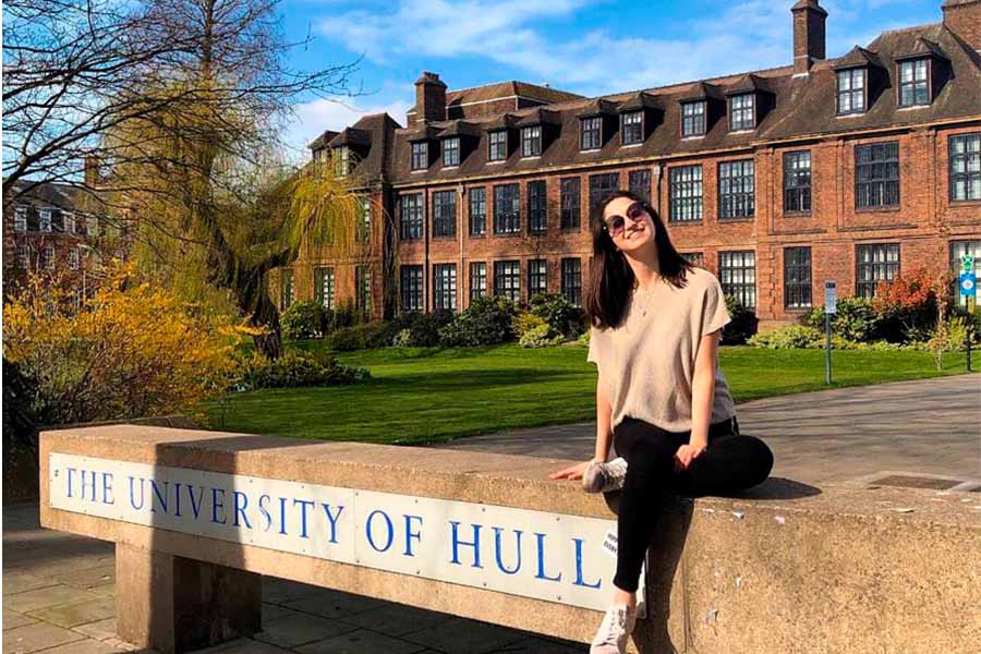 Fernanda en la Universidad de Hull