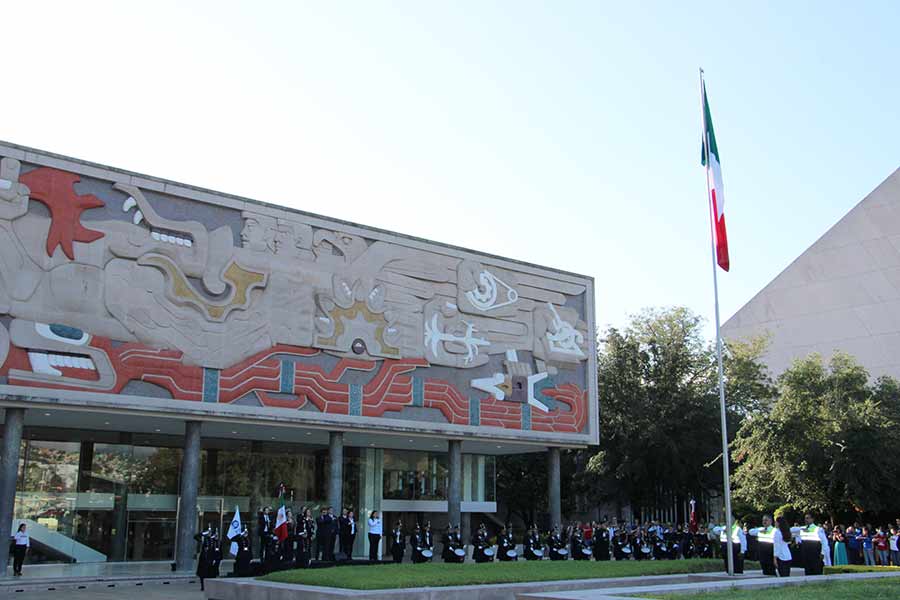 Comunidad Tec en el 212 Aniversario de la Independencia de México