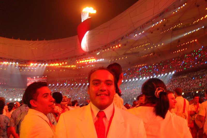 El mayor logro de Arturo en su carrera deportiva fue participar en los Juegos Olímpicos de Beijing en el 2008.