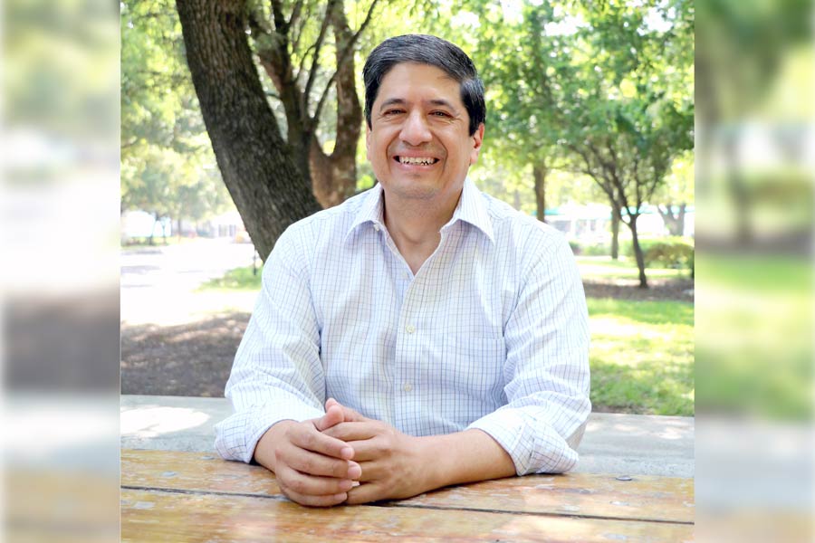 Joaquín Acevedo, decano de la EIC  Región Monterrey