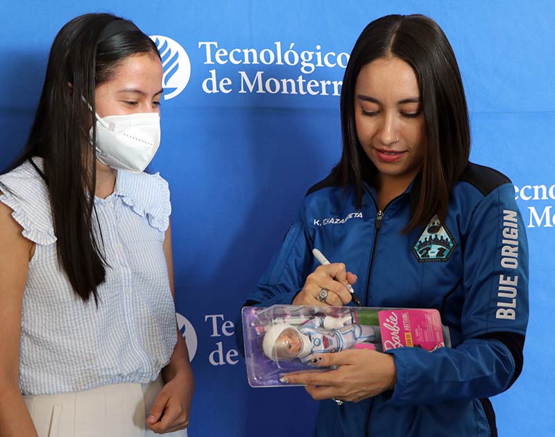 Katya Echazarreta, la primera mexicana en llegar al espacio exterior visita el Tec campus Cuernavaca