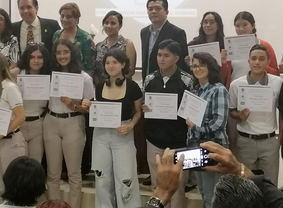 ¡Biología de oro! Alumna de PrepaTec en Juárez gana olimpiada estatal. Noticias en tiempo real