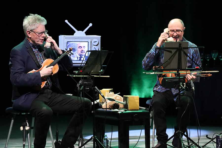 David Harrington y John Sherba, de Kronos Quartet en concierto en el Tec de Monterrey.