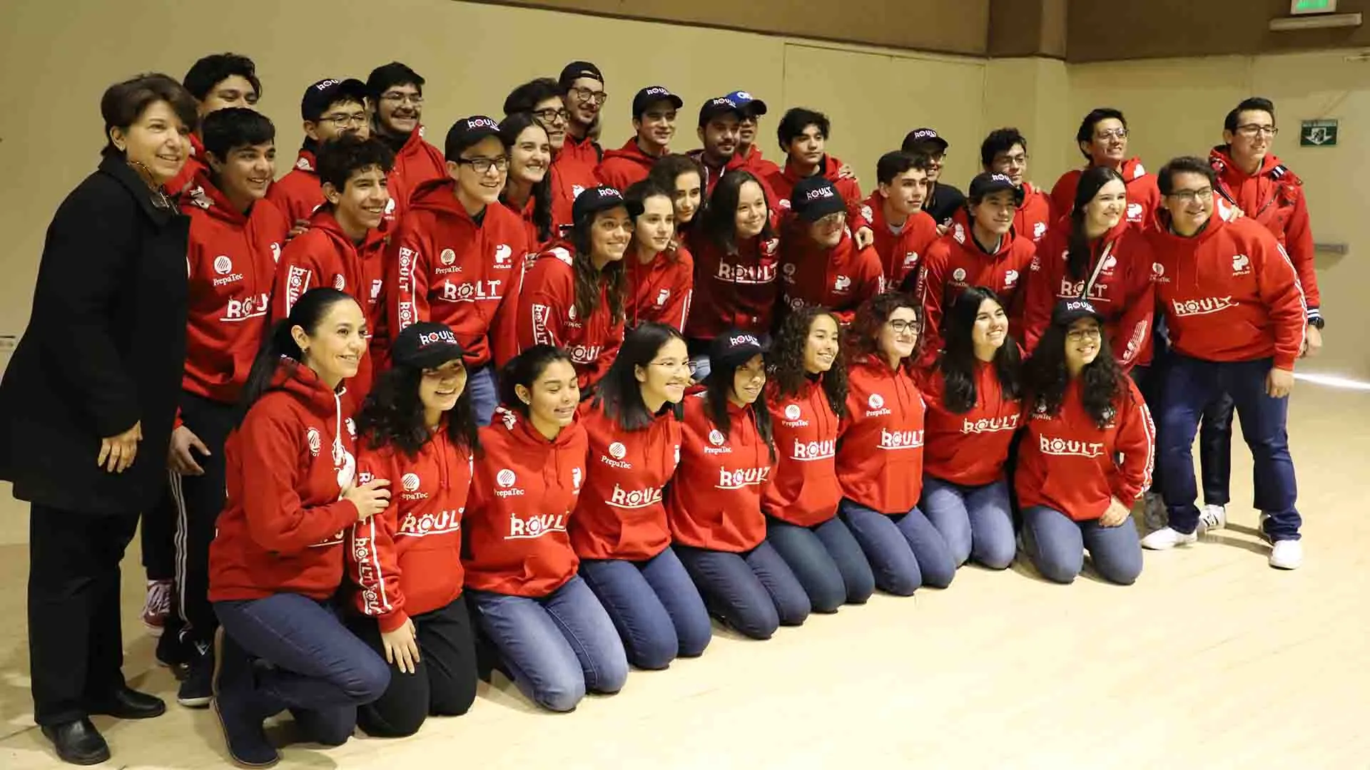 Equipo de robótica de PrepaTec en Laguna 4403 ROULT