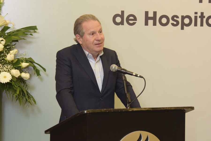 Lic. José Coppel, empresario y miembro del Consejo Directivo del Tecnológico de Monterrey, Consejo de TecSalud y Consejo de Hospital CIMA Hermosillo.