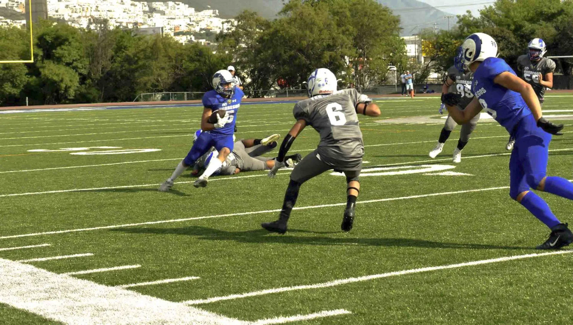 Marcelo jugando en Monterrey para Borregos de PrepaTec Monterrey.