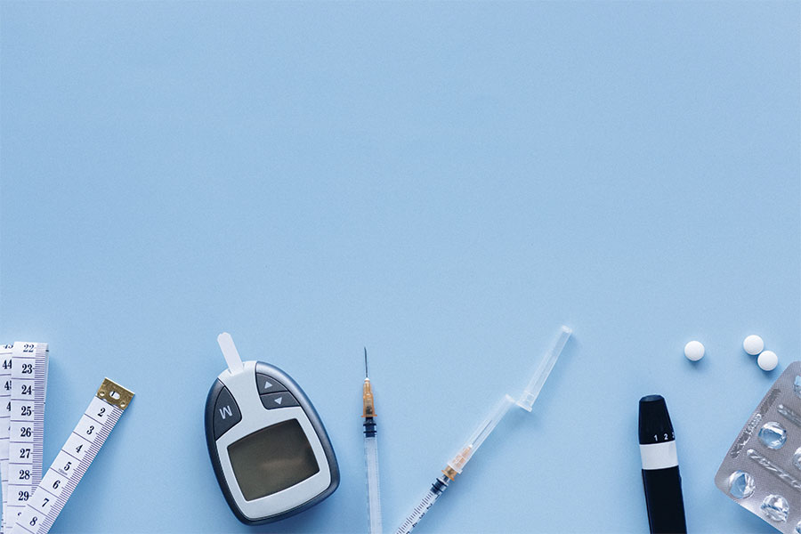 La medición de glucosa es menos invasiva con el uso de microchips