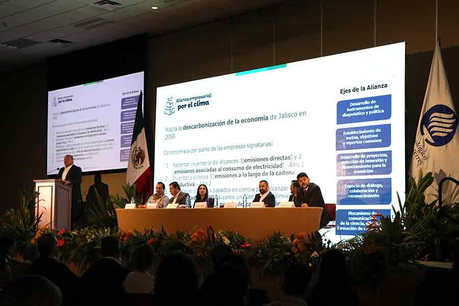 Mexico Carbon Forum, encuentro sobre huella de carbono con 500 especialistas en cambio climático. 