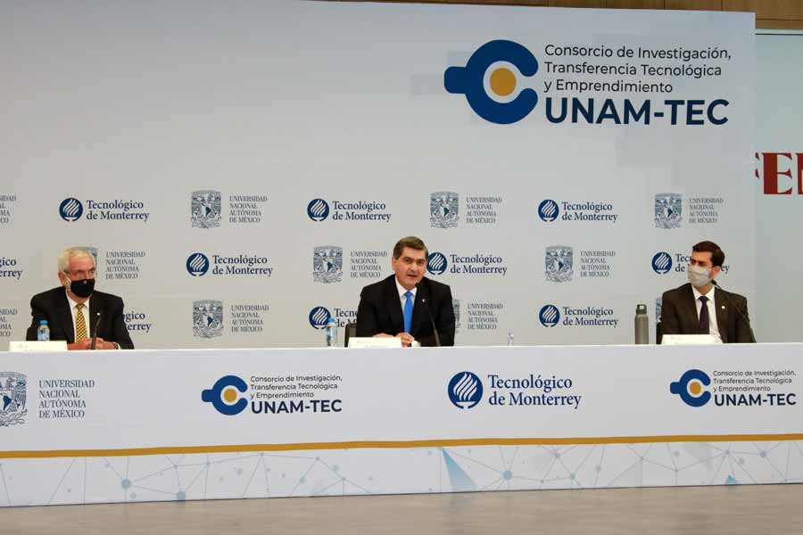 Refrendo de la firma de colaboración UNAM-Tec-