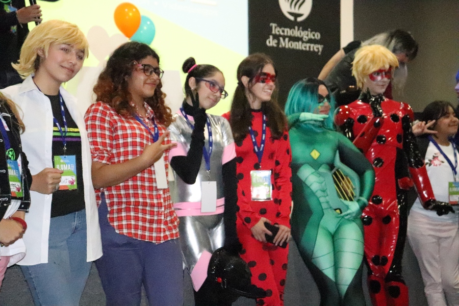 Seguidores de diferentes series animadas dieron color a Iluma Fest