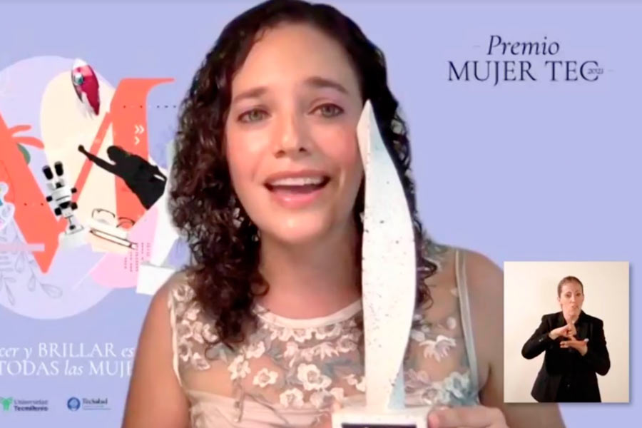 Ana Bañuelos fue reconocida con el Premio Mujer Tec 2021