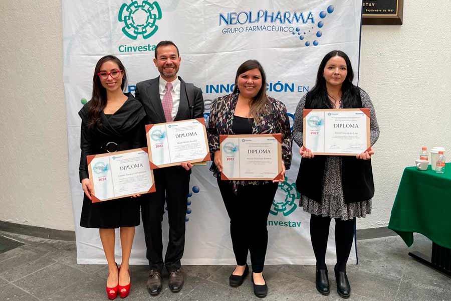 El Premio Nacional de Bionano fue entregado al grupo de investigación liderado por el Dr. Mario Álvarez y la Dra. Grissel Trujillo.