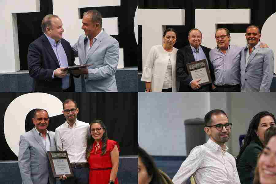 Christopher González y Francisco Valderrey con su premio