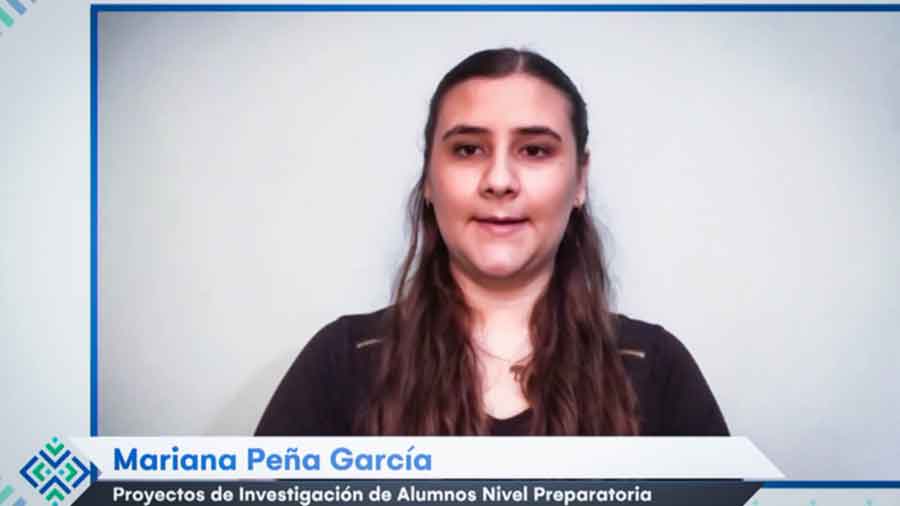 Mariana Peña García, responsable del proyecto de paneles solares