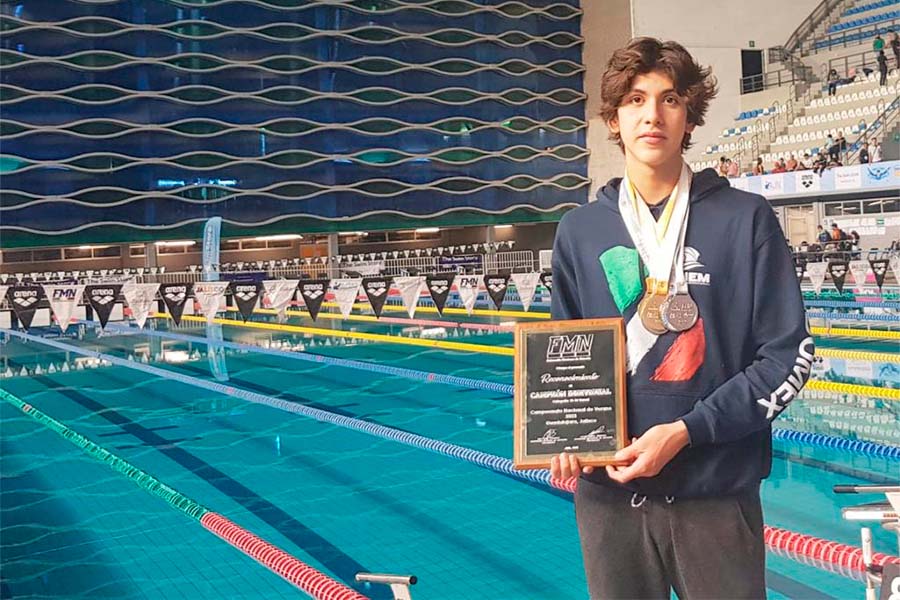 Nadando, alumno de PrepaTec representará a México en competencia. Noticias en tiempo real