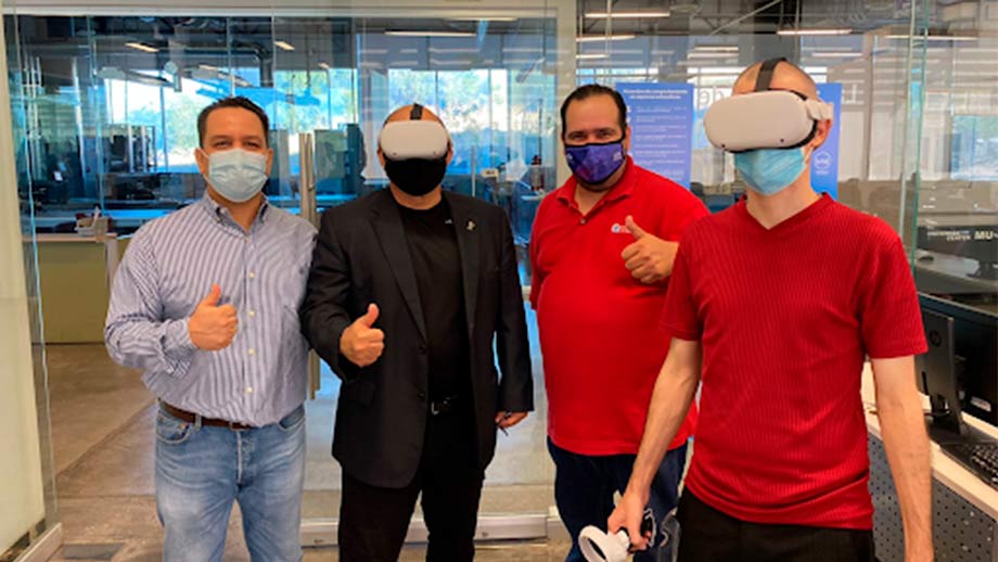 Profesor y estudiantes Tec investigan sobre la realidad virtual en la educación
