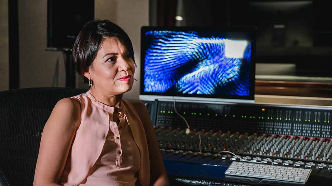 Profesora cierra brechas en la industria musical y es ganadora del Premio Mujer Tec 2023.