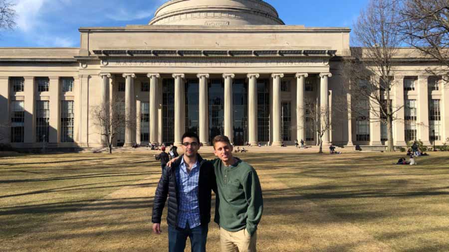 Carlos y Germán colaboraron en Harvard durante una estancia de investigación