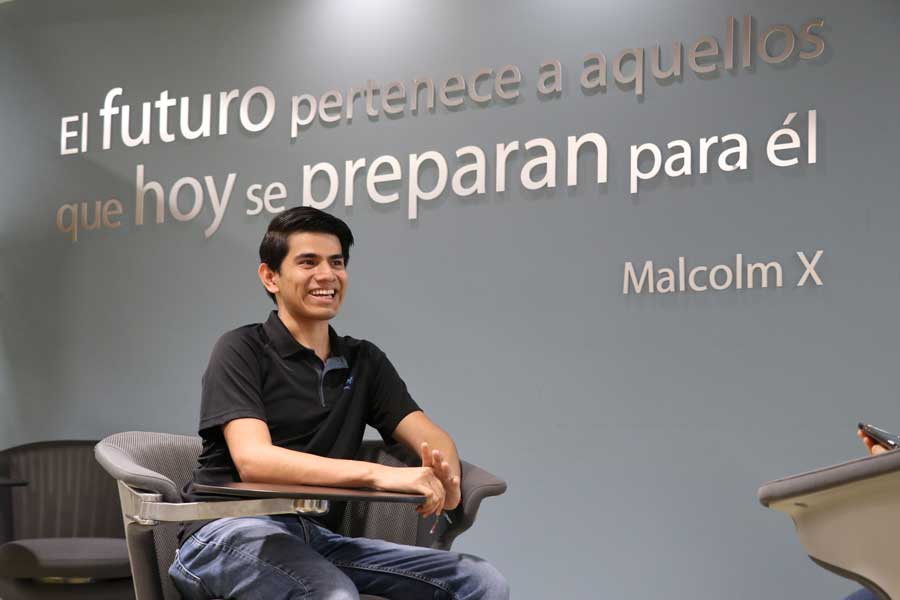 Ricardo Canales.