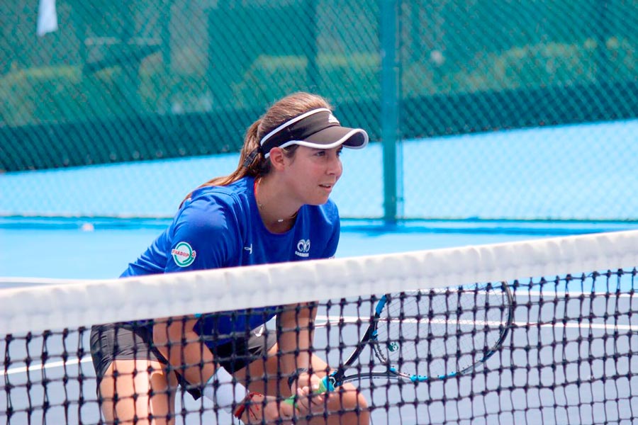 Estefanía Fuentes, formó parte del Equipo Representativo de Tenis del campus Monterrey.