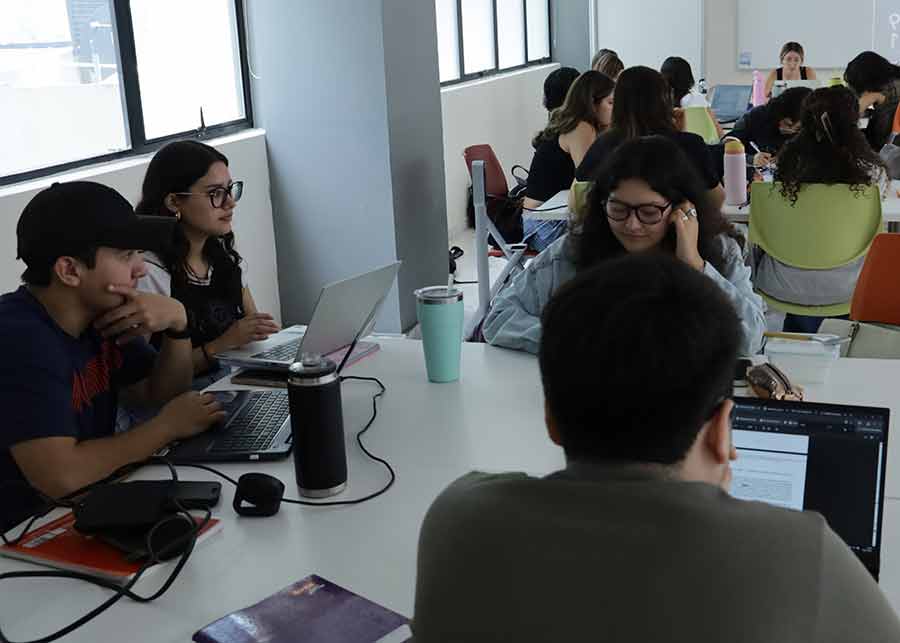 USCRI campaña realizada por estudiantes del Tec Guadalajara, para sensibilización sobre el tema de refugiados.