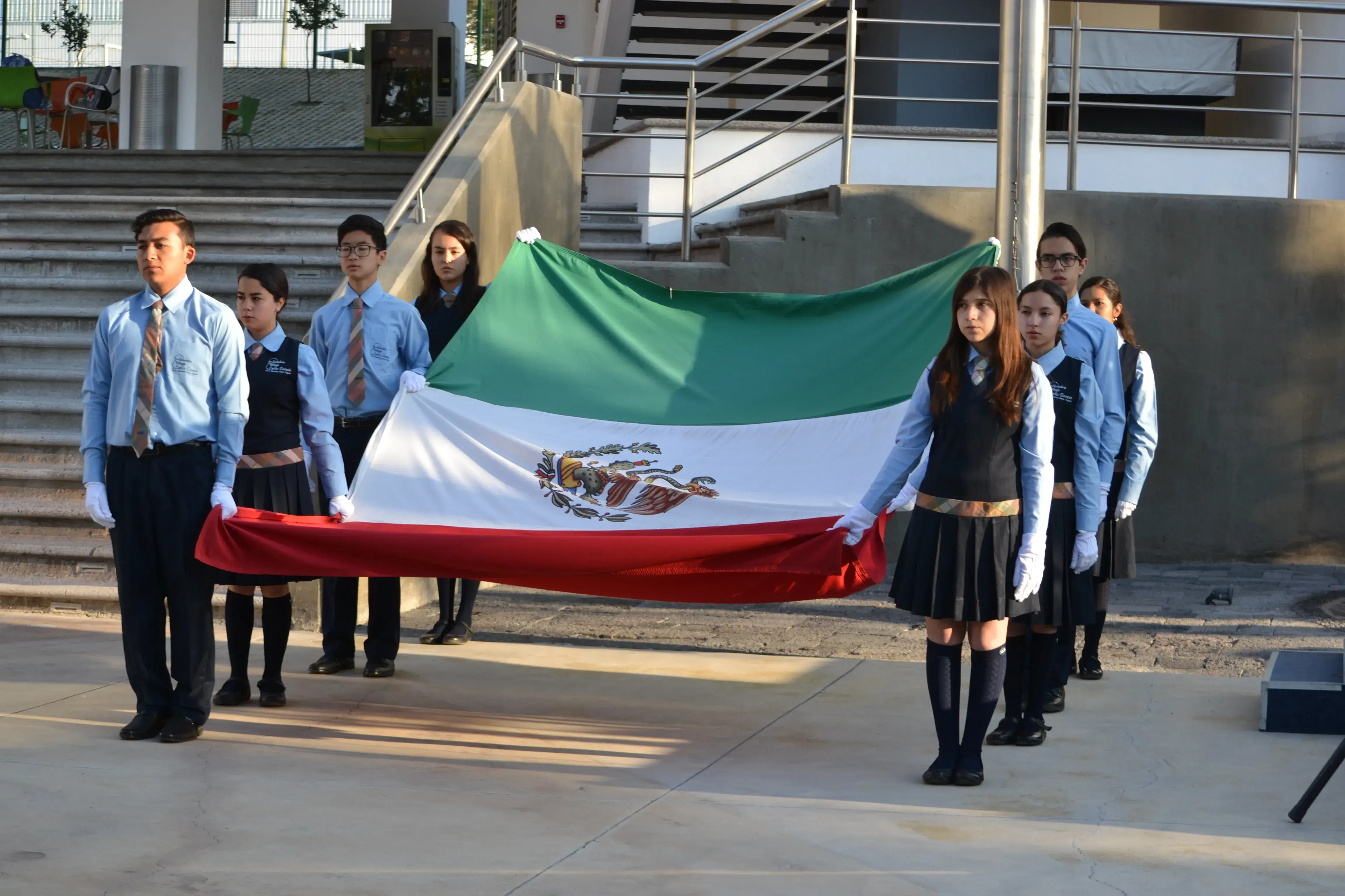 Acto Cívico Día de la Bandera
