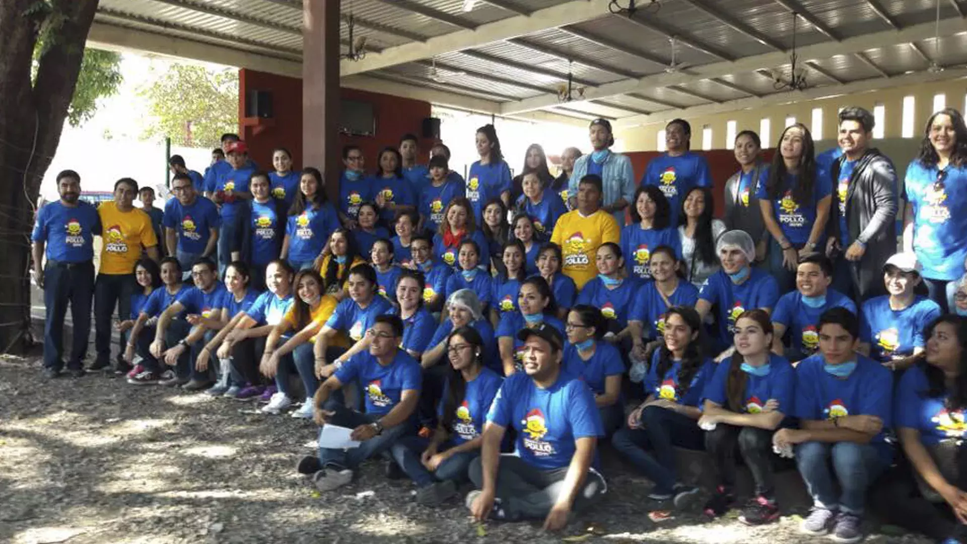 El equipo de voluntarios del 2016