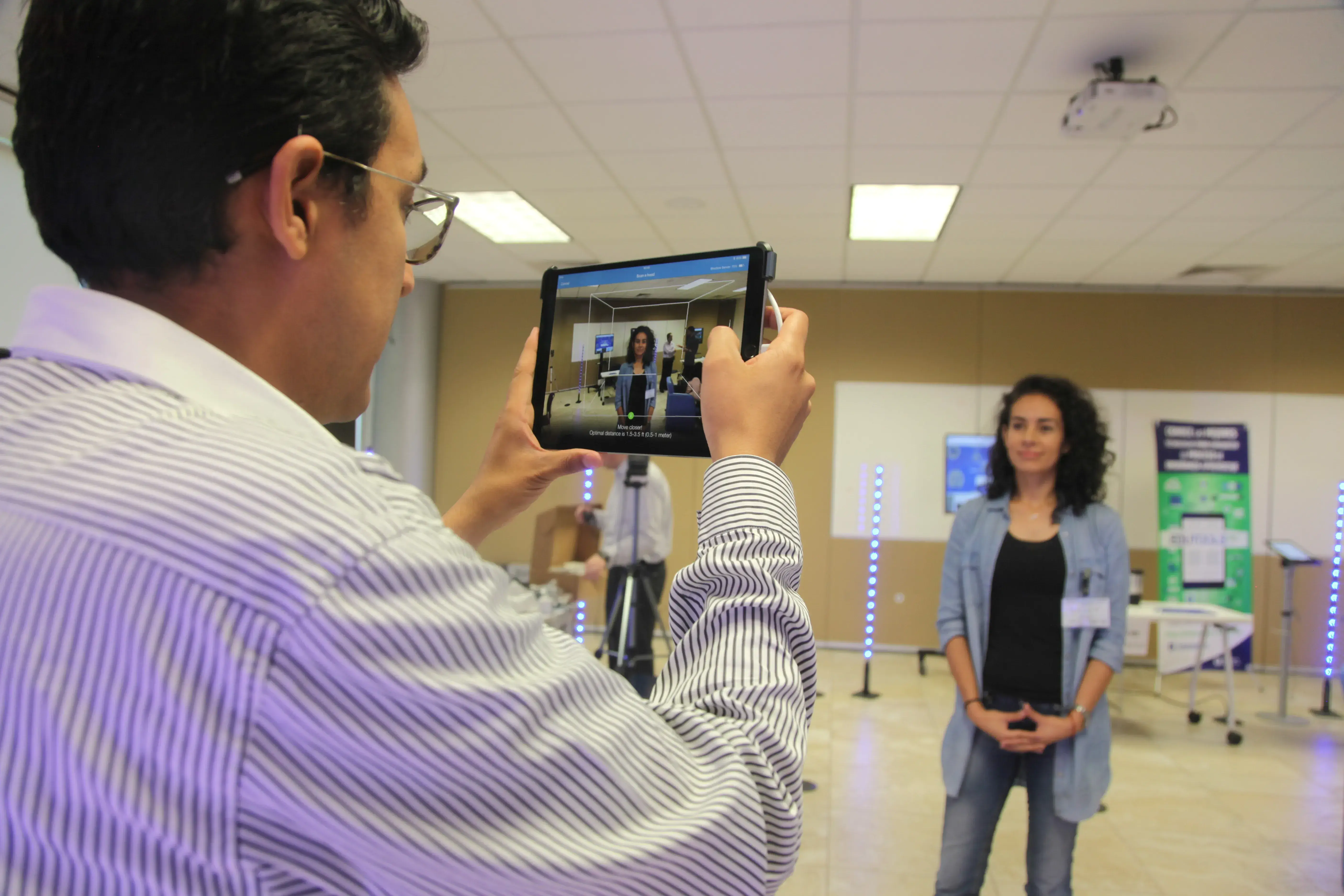 Buscan innovación educativa con nuevas tecnologías