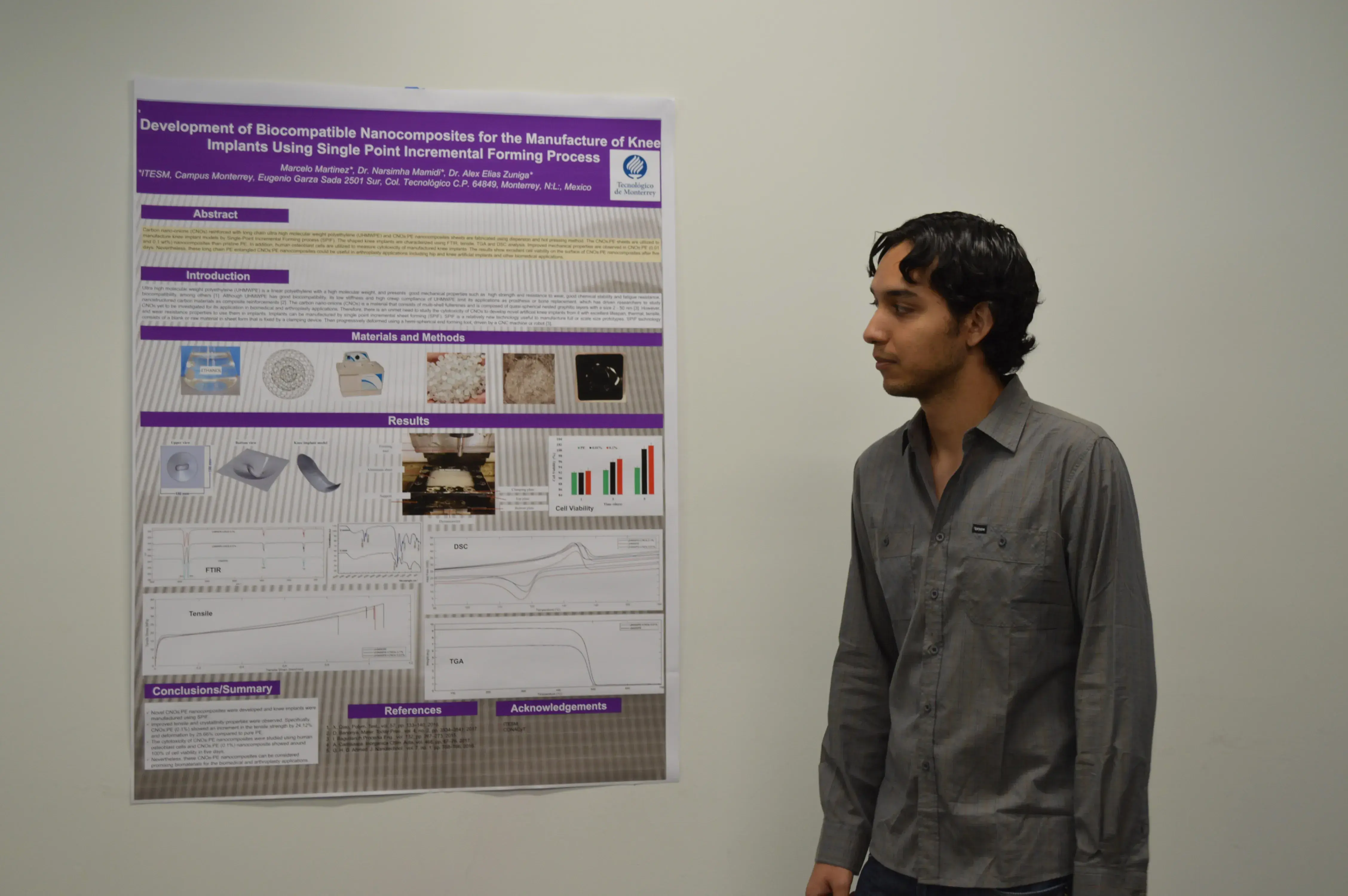 Marcelo Martínez con su proyecto "Development of Biocompatible Nanocomposites for the Manufacture of Knee Implants Using Single Point Incremental Forming Process"